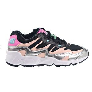 New Balance 850 Sneakers